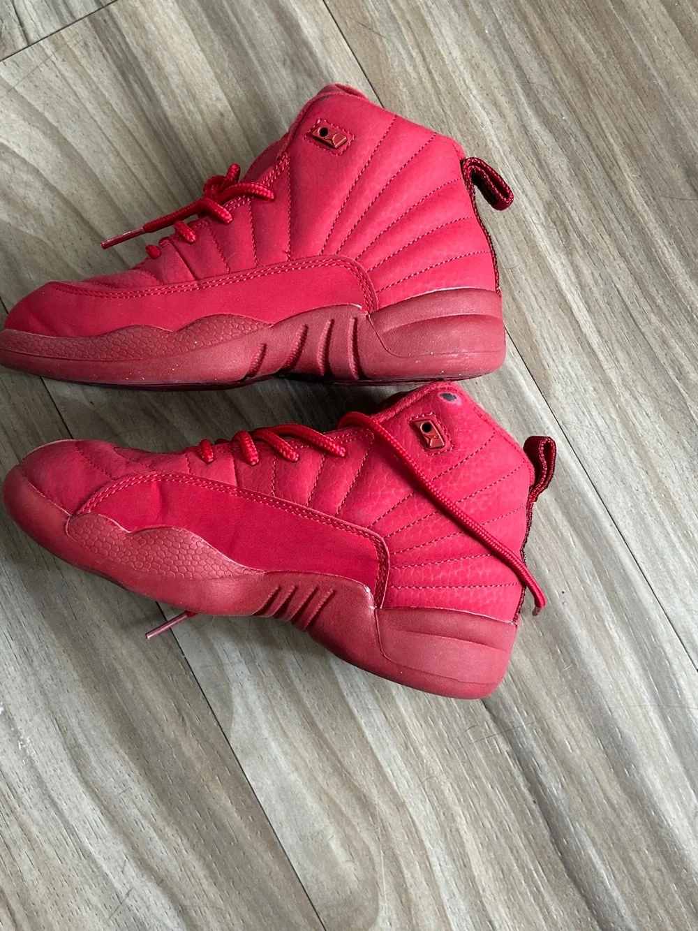 Jordan Kids Red High-Top Sneakers